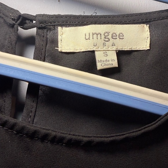 Umgee Black Cropped Embellished Blouse Short Sleeve - Picture 2 of 3